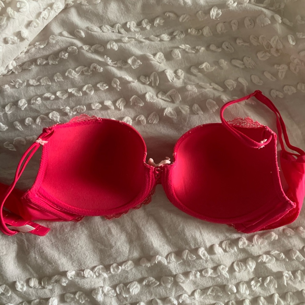 Bra - Picture 3 of 4